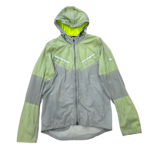 Nike Men's Cyclone Light Weight Jacket Running Hoodie Packable Grey/Green - Picture 2 of 13